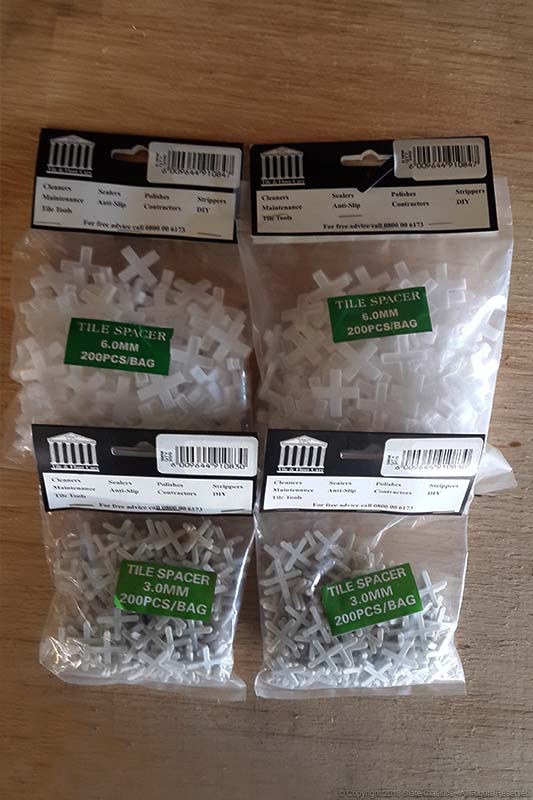 Tile spacers