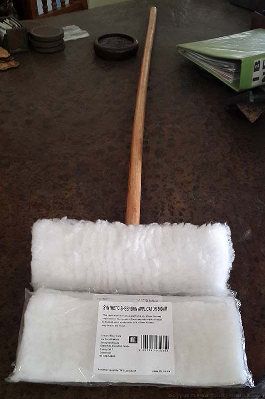 Synthetic sheepskin applicator 300mm
