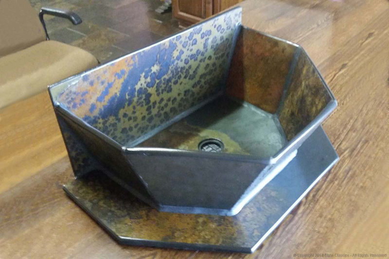Slate basin with stand (isometric view)