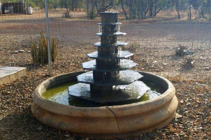 Outside fountain nr. 2