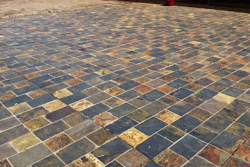 Various slate tile patterned paving