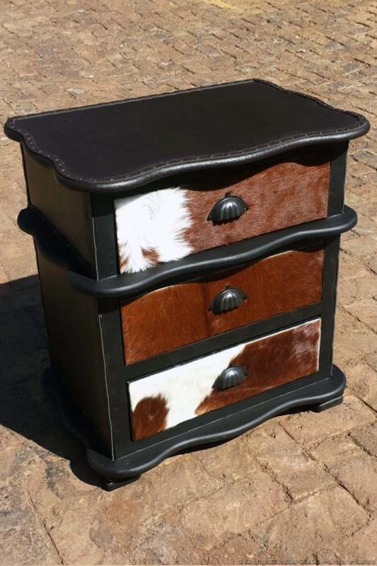 Single bedside table